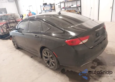 2015 Chrysler 200 S z USA, uszkodzony, nr VIN 1C3CCCDG3FN512090